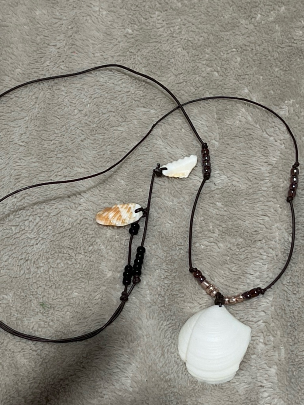 Brown Shell Pendant Necklace with Beaded Accents